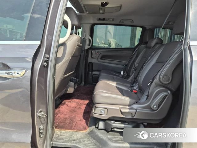 Honda Odyssey 2019 Серый из Кореи, фото 3