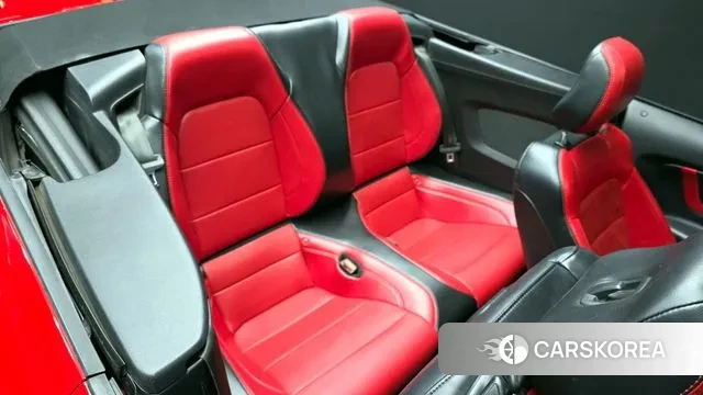 Ford Mustang 2021 Красный из Кореи, фото 3