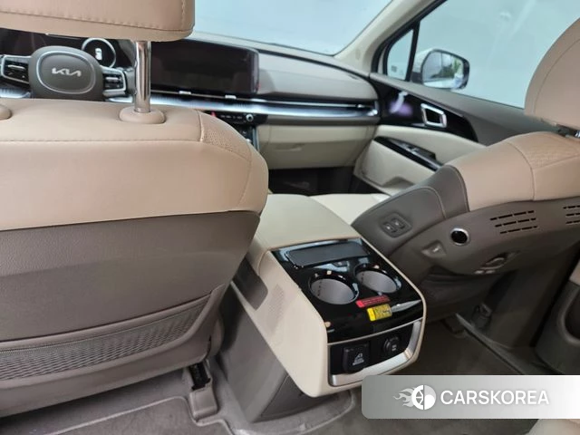 Kia Carnival 4th generation 2023 Белый из Кореи, фото 3