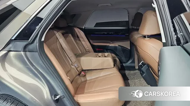 Hyundai Grandeur Hybrid (GN7) 2023 Серый из Кореи, фото 3