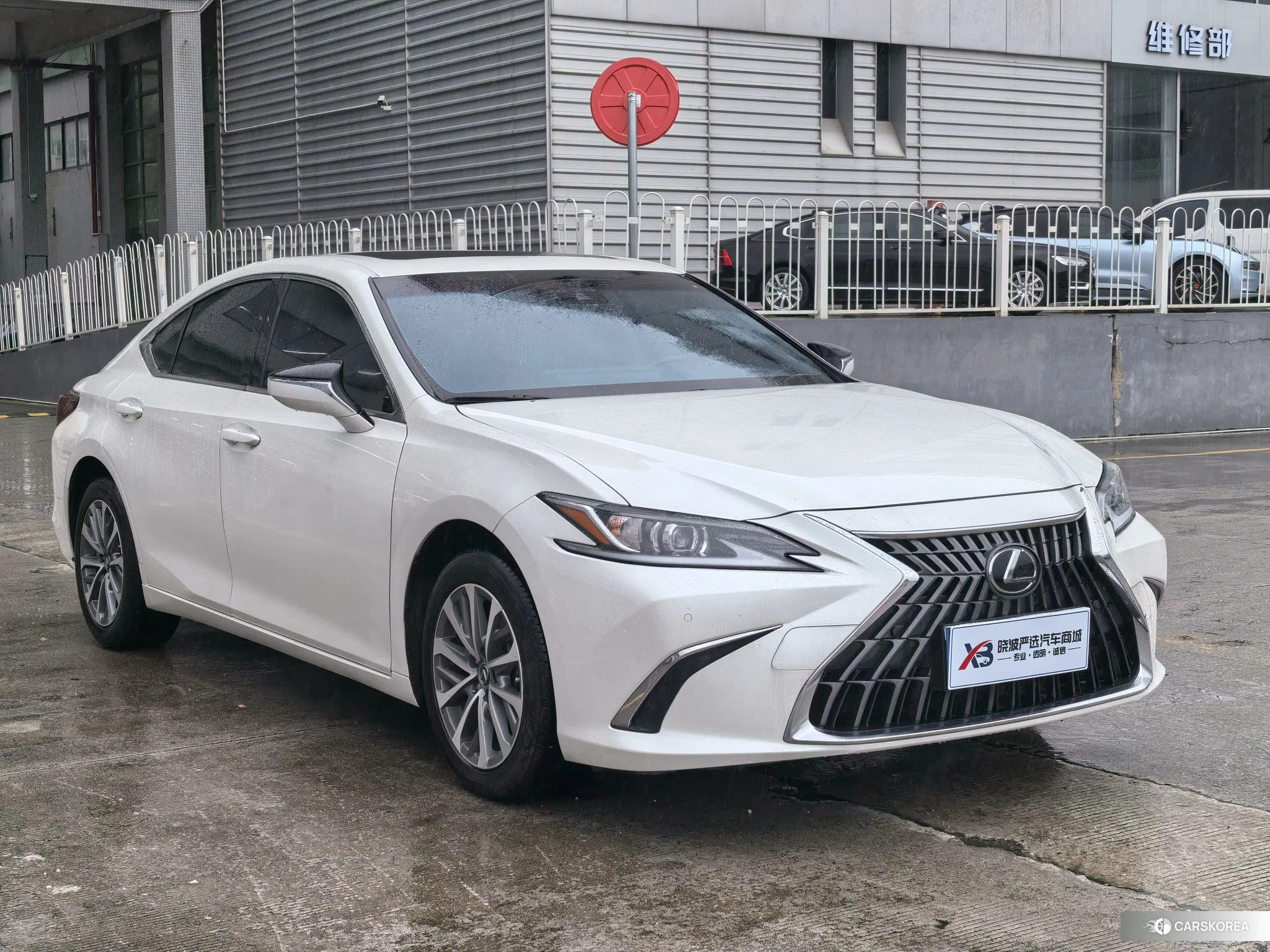 Lexus ES 2024 Белый из Китая, фото 3