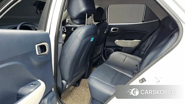 Hyundai Venue 2021 Белый из Кореи, фото 3