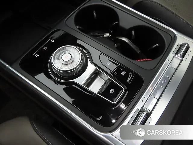 Kia The New Carnival 4th Generation 2024 Черный из Кореи, фото 3