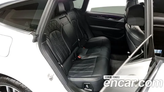 BMW 6 Series GT (G32) 2020 Белый из Кореи, фото 3