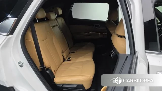 Kia Sorento 4th Generation 2023 Белый из Кореи, фото 3