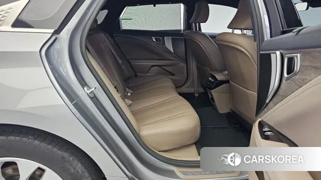 Kia K8 2021 Серебристо-серый из Кореи, фото 3