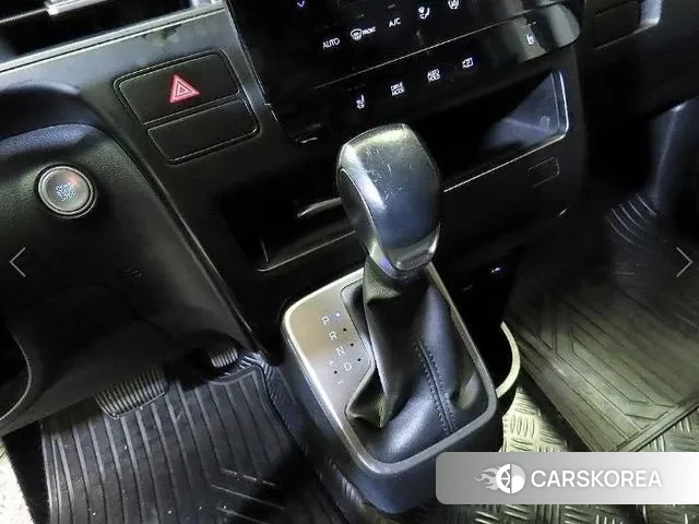 Hyundai Staria 2021 Серый из Кореи, фото 3