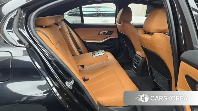 BMW 3 Series (G20) 2022 Черный из Кореи, фото 3