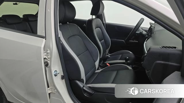 Kia Morning Urban (JA) 2021 Жемчужный цвет из Кореи, фото 3