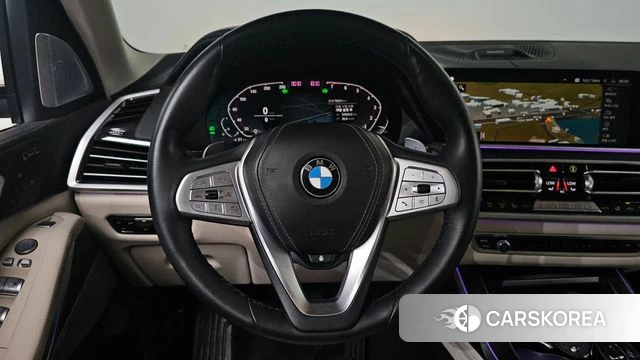 BMW X7 (G07) 2022 Белый из Кореи, фото 3