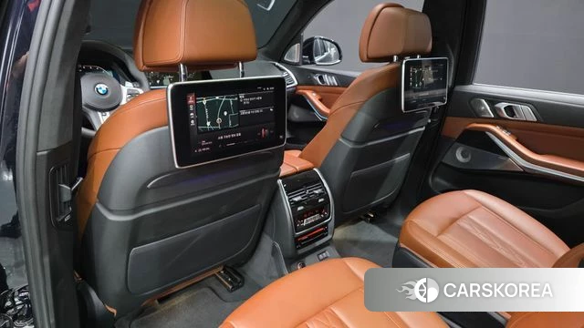BMW X7 (G07) 2021 Черный из Кореи, фото 3