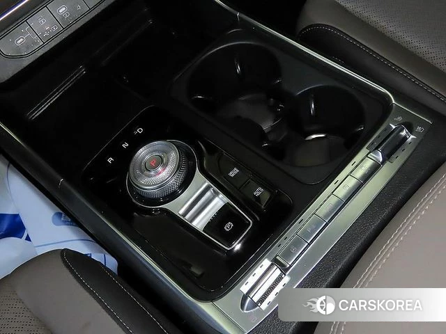 Kia The New Carnival 4th Generation 2024 Черный из Кореи, фото 3