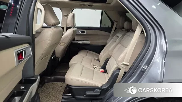 Ford Explorer 6th Generation 2021 Черный из Кореи, фото 3