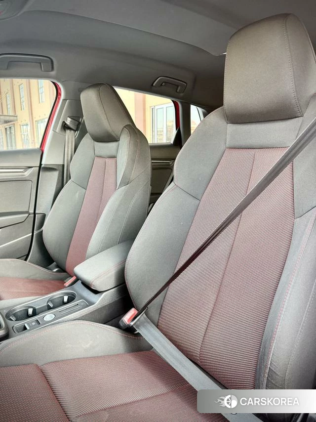 Audi A3 2022 Красный из Китая, фото 3