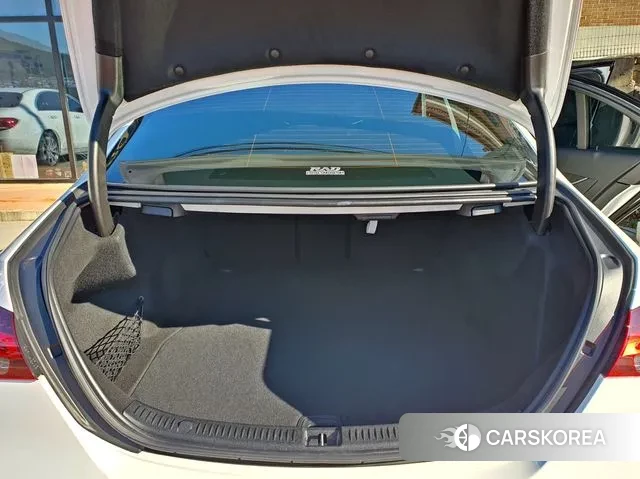 Mercedes-Benz E-Class W213 2022 Белый из Кореи, фото 3