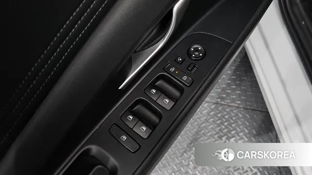 Hyundai The New Avante (CN7) 2023 Белый из Кореи, фото 3