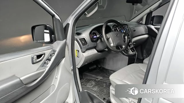 Hyundai The New Grand Starex 2021 Серебряный из Кореи, фото 3