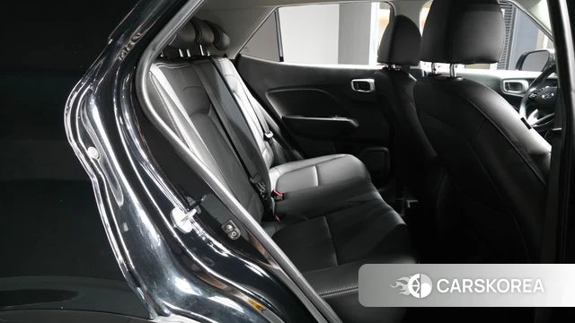 Hyundai Venue 2021 Черный из Кореи, фото 3
