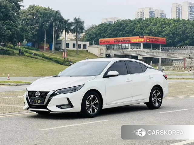 Nissan Xuan Yi 2023 Белый из Китая, фото 3