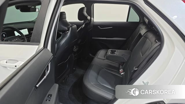 Kia Di Ol Nu Niro 2025 Белый из Кореи, фото 3