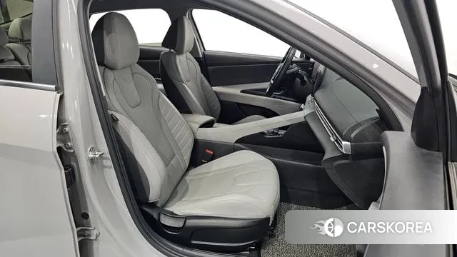 Hyundai Avante (CN7) 2020 Серебристо-серый из Кореи, фото 3