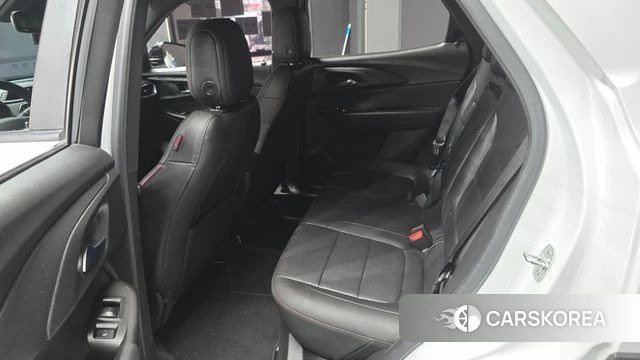 Chevrolet (GM Daewoo) Trailblazer 2022 Белый из Кореи, фото 3