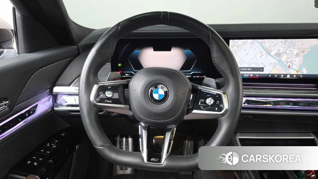 BMW 7 Series (G70) 2022 Черный из Кореи, фото 3