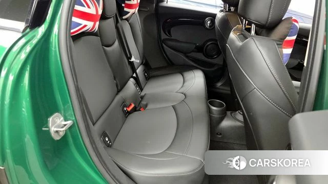 Mini Cooper 2021 Зеленый из Кореи, фото 3