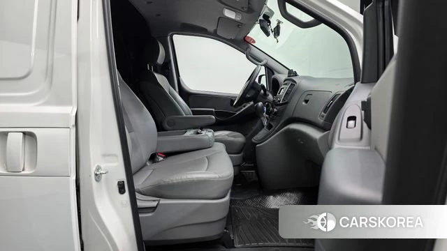 Hyundai The New Grand Starex 2020 Белый из Кореи, фото 3