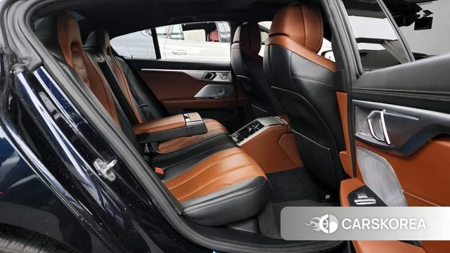 BMW 8 Series (G15) 2021 Черный из Кореи, фото 3