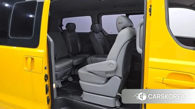 Hyundai The New Grand Starex 2019 Желтый из Кореи, фото 3