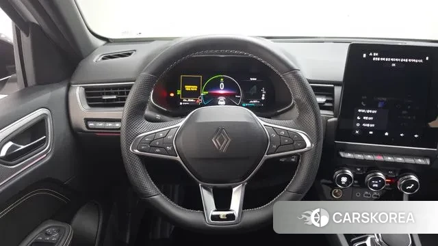 Renault Korea (Samsung) Arcana 2024 Белый из Кореи, фото 3