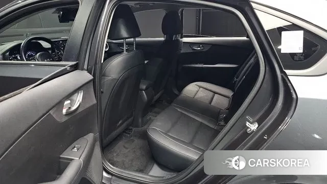 Kia The New K3 2nd generation 2021 Серый из Кореи, фото 3