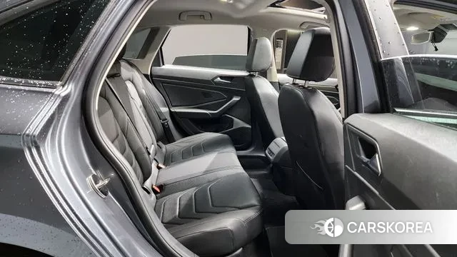 Volkswagen 7th Generation of Jetta 2020 Серый из Кореи, фото 3