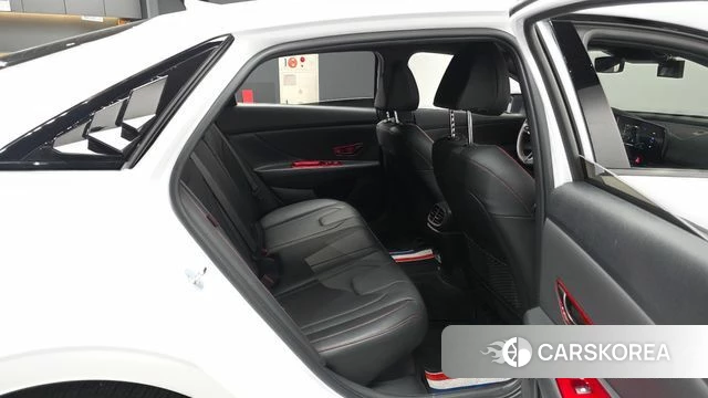 Hyundai The New Avante Hybrid (CN7) 2025 Белый из Кореи, фото 3