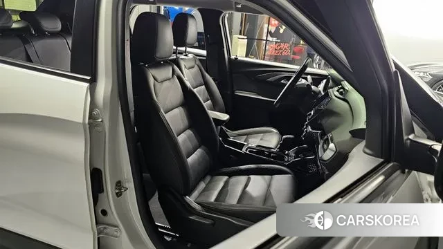 Chevrolet (GM Daewoo) Trailblazer 2021 Белый из Кореи, фото 3