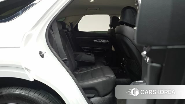 Genesis GV70 2022 Белый из Кореи, фото 3