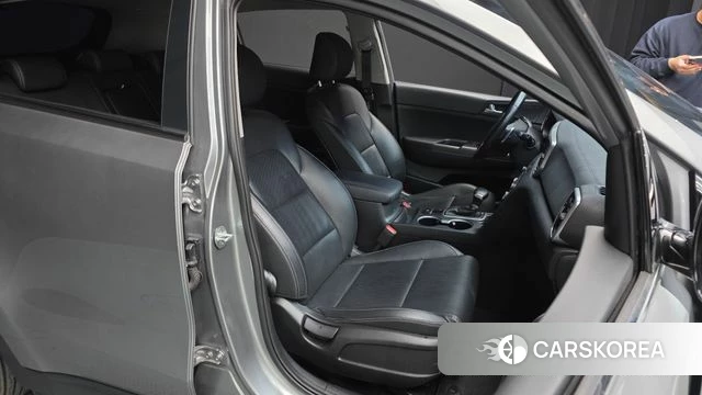 Kia Sportage The Bold 2020 Серый из Кореи, фото 3