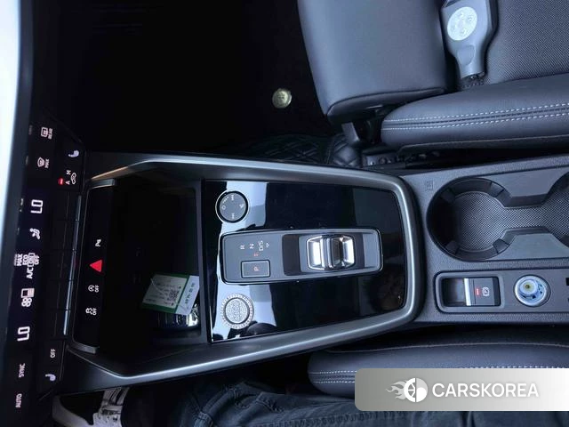 Audi A3 2023 Белый из Китая, фото 3