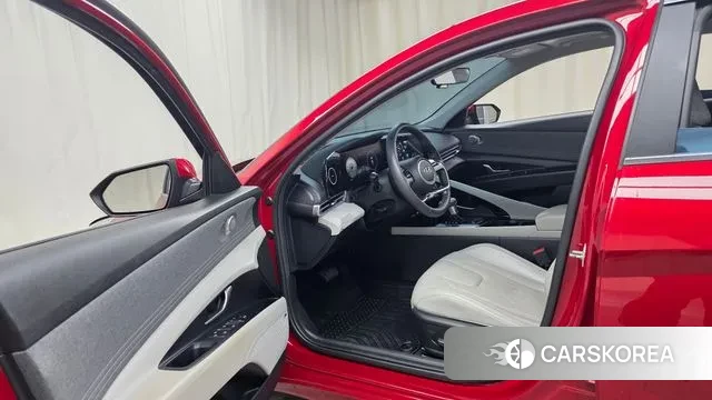 Hyundai Avante (CN7) 2020 Красный из Кореи, фото 3