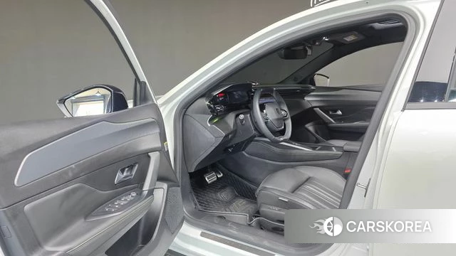 Peugeot 408 2023 Белый из Кореи, фото 3