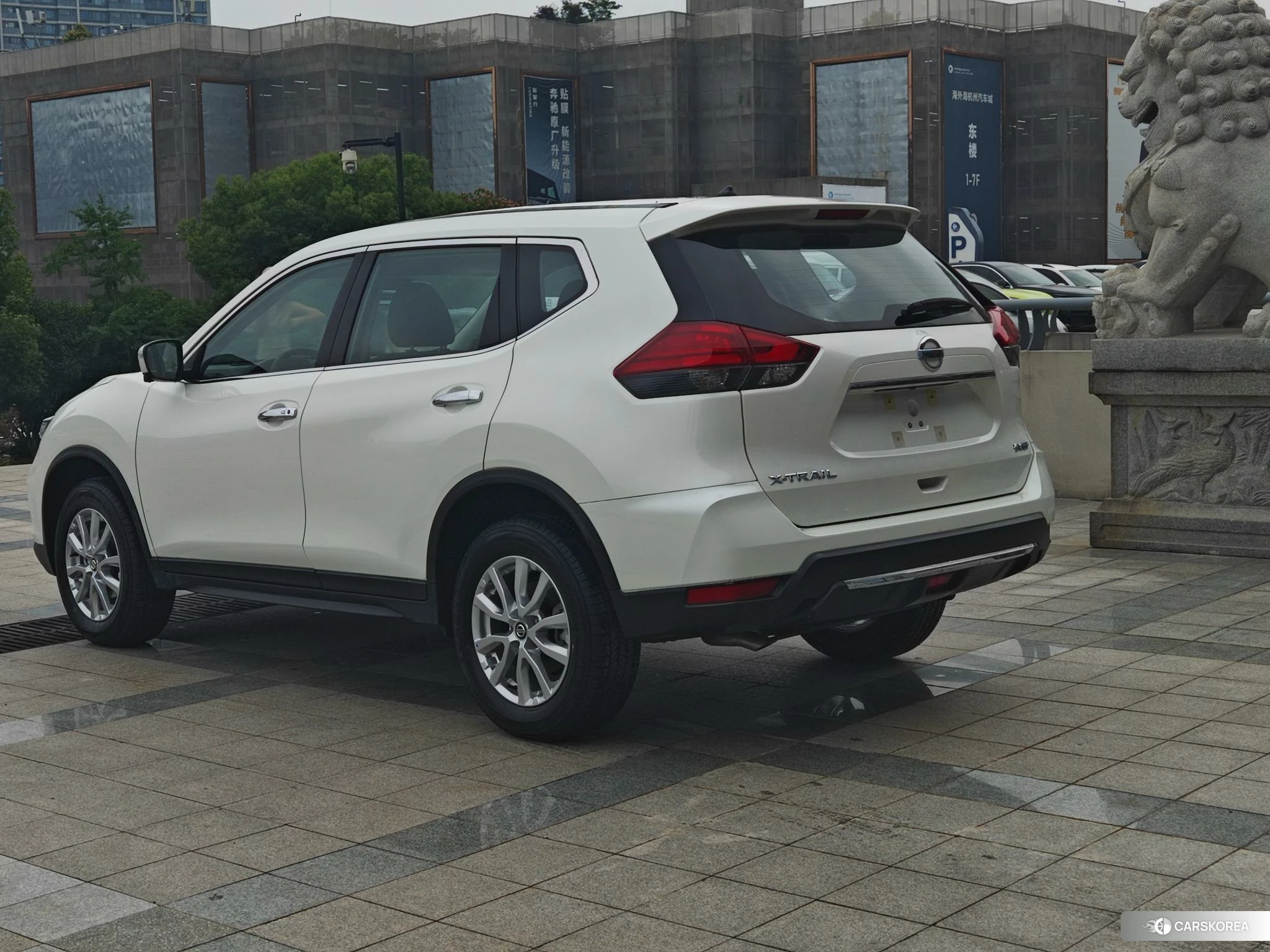 Nissan Qijun 2023 Белый из Китая, фото 3
