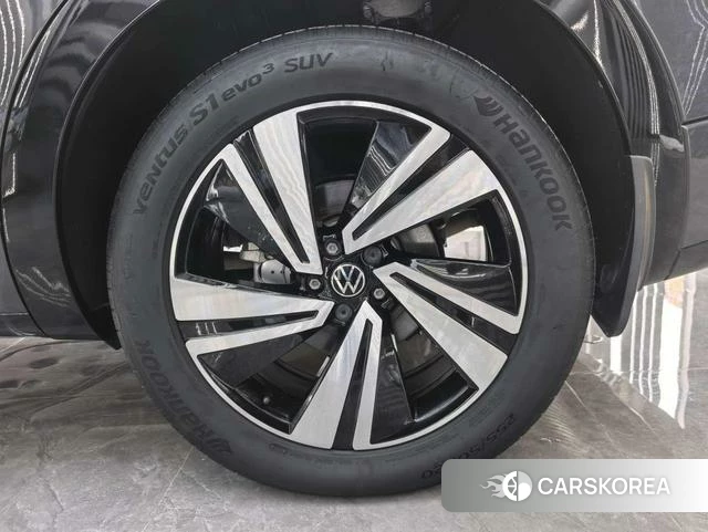 Volkswagen Range patrol 2023 Темно-серый из Китая, фото 3