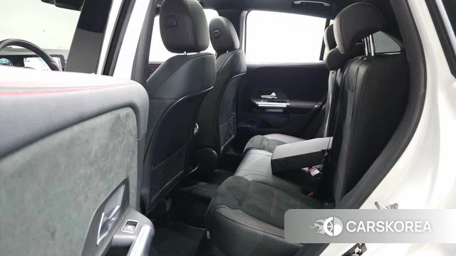 Mercedes-Benz GLA - Class H247 2022 Белый из Кореи, фото 3