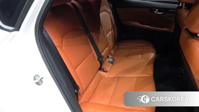 Kia The New K3 2nd generation 2022 Белый из Кореи, фото 3