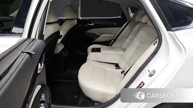 Kia All New K7 Hybrid 2018 Белый из Кореи, фото 3