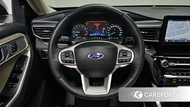 Ford Explorer 6th Generation 2023 Белый из Кореи, фото 3