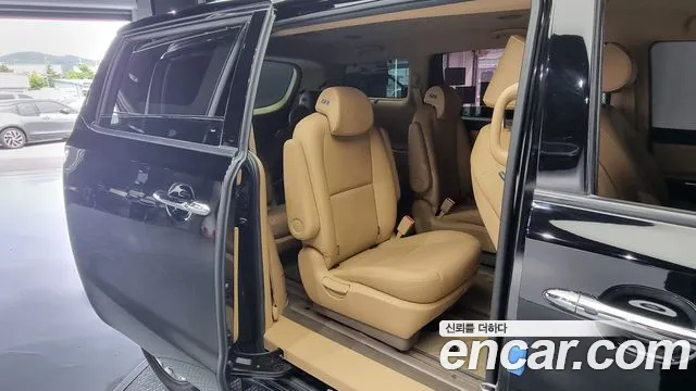 Kia The New Carnival 2020 Черный из Кореи, фото 3