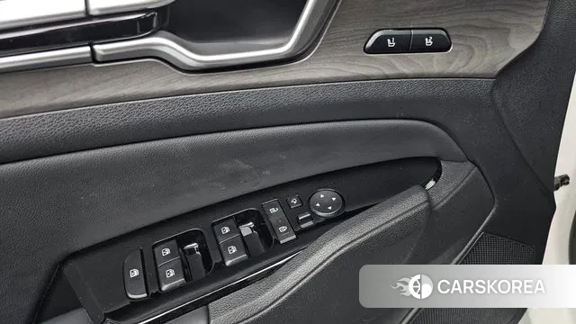 Kia Sportage 5th Generation 2023 Белый из Кореи, фото 3