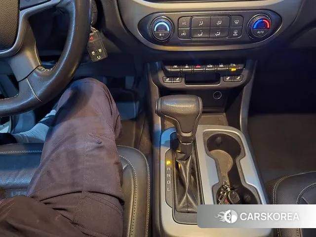 Chevrolet (GM Daewoo) Colorado 2019 Белый из Кореи, фото 3